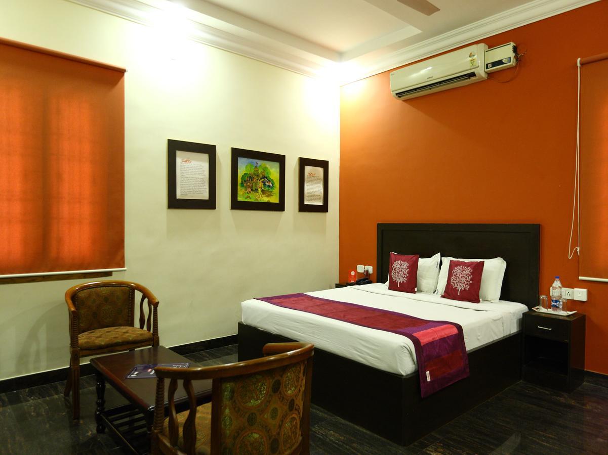 Oyo 7355 Covinille Bed and Breakfast Madurai Exteriör bild