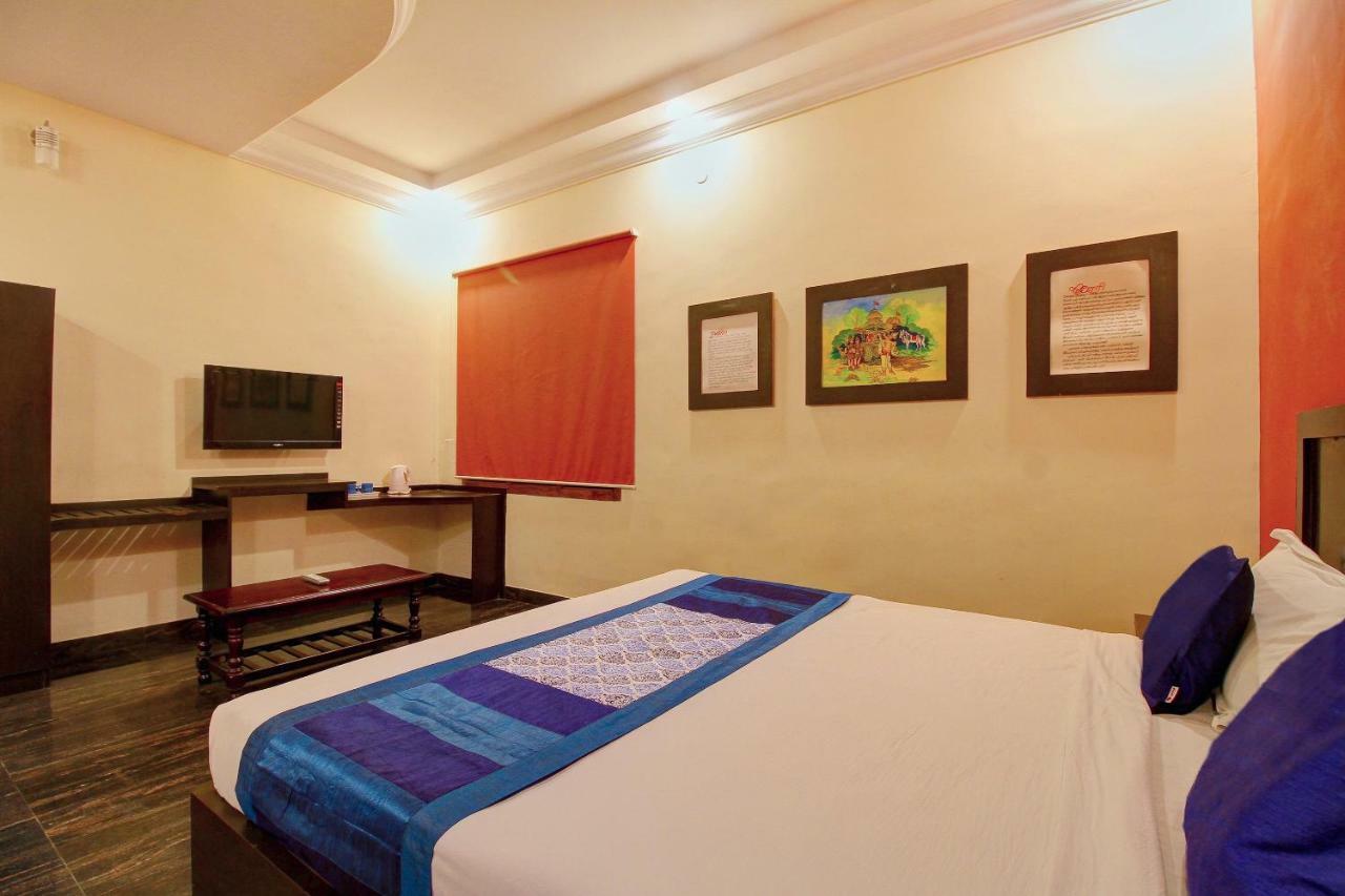 Oyo 7355 Covinille Bed and Breakfast Madurai Exteriör bild